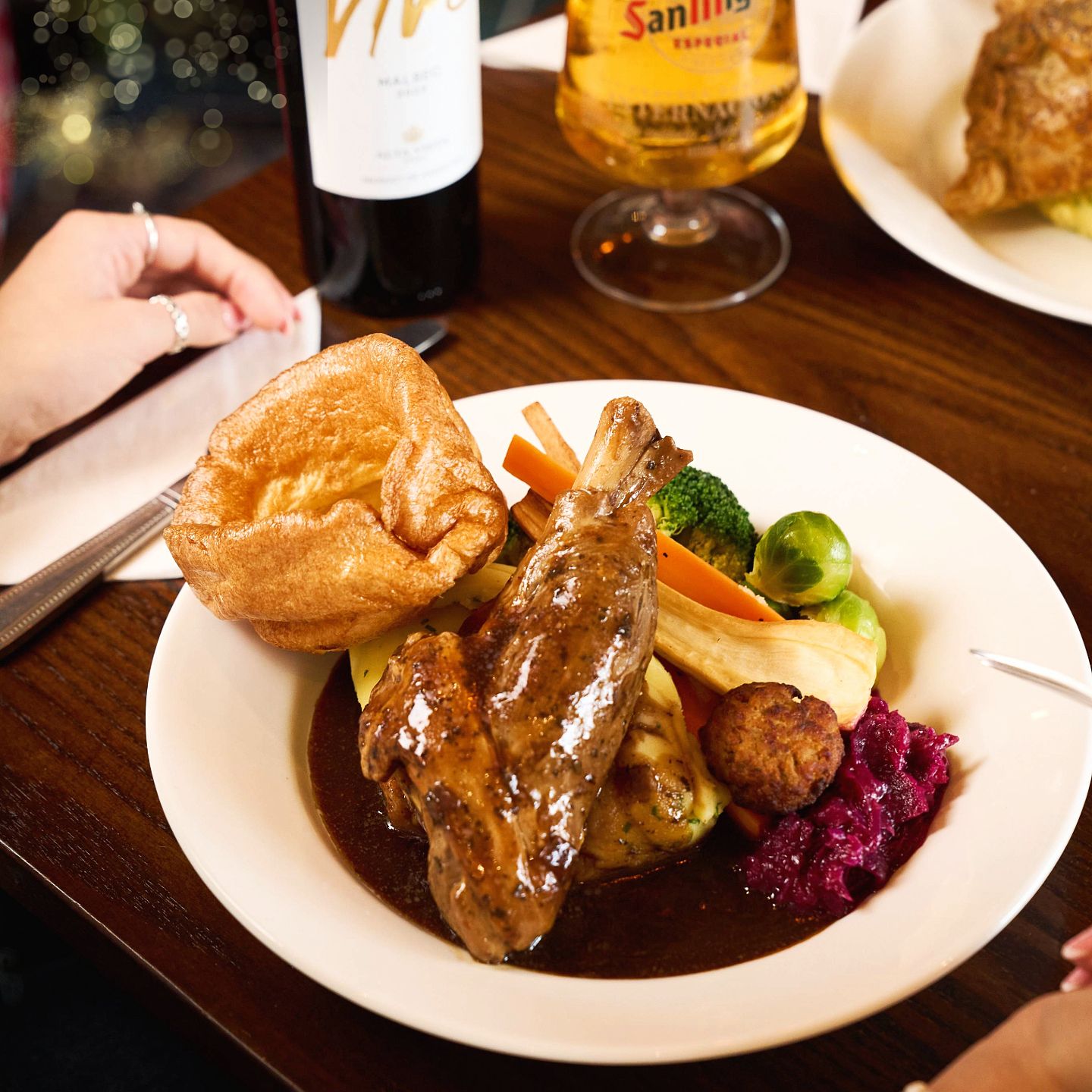 Christmas Day Lunch, Dinner & Dining at The Bull & Lion in NR Ashby de la Zouch